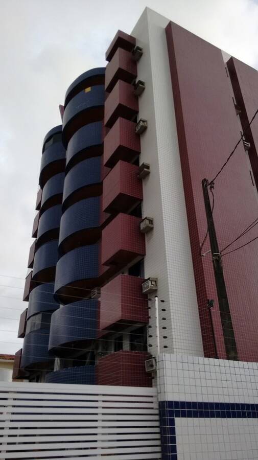 APARTAMENTO P/ALUGAR C/ 03 QTOS, S/01 SUÍTE MOBILIADO  NA PRAIA DO BESSA