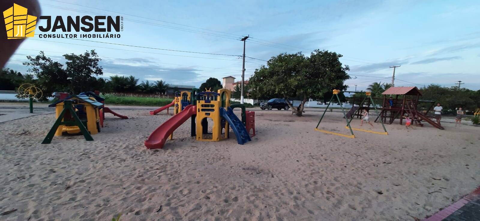 Casa à venda com 3 quartos, 600m² - Foto 22