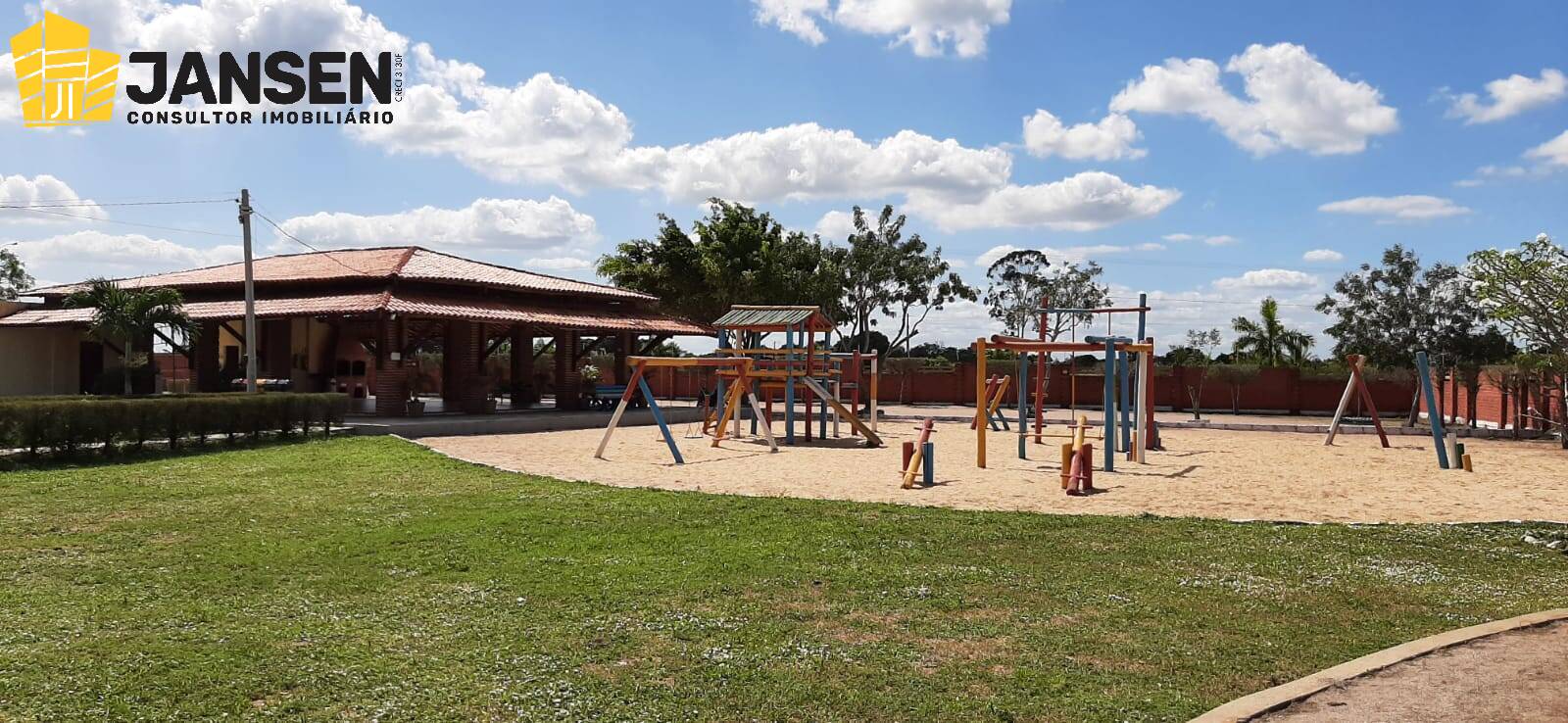 Casa à venda com 3 quartos, 600m² - Foto 31