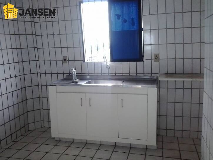 Apartamento à venda e aluguel com 3 quartos, 90m² - Foto 4