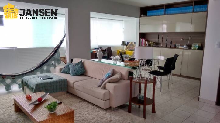 Apartamento, 3 quartos, 186 m² - Foto 2